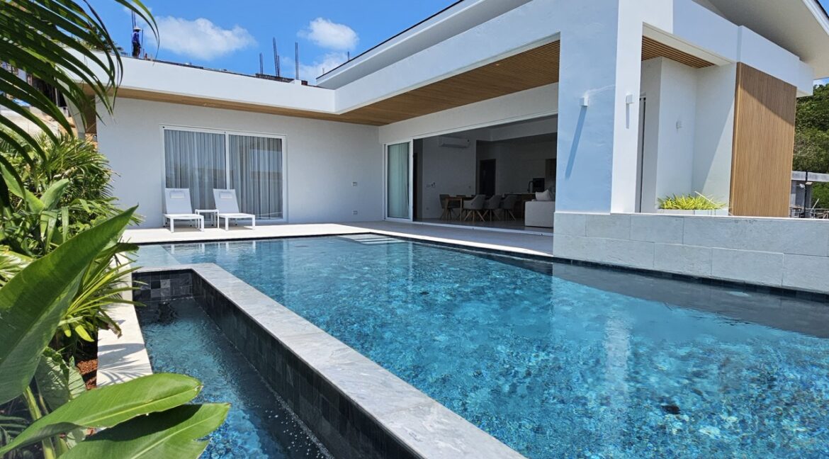 pool (8) — крупный размер